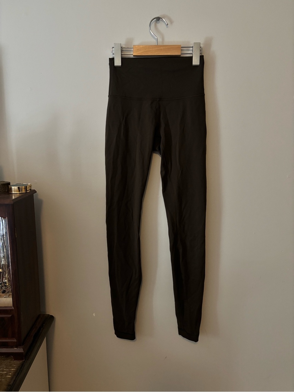 Lululemon wunder train high-rise leggings 4 in colour Dark Olive
